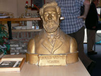 Foto: Buste van Jules Verne
